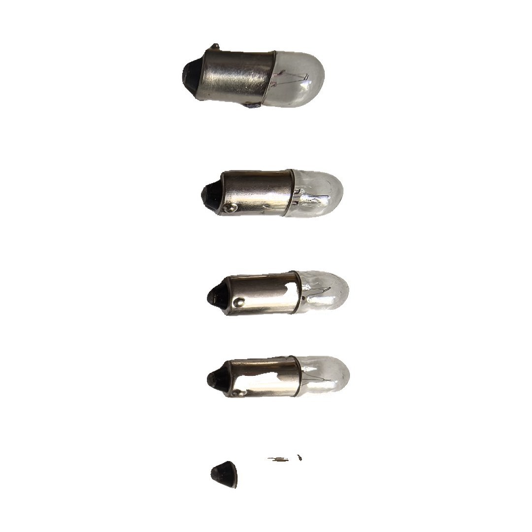 Suitable for Volvo Loader Light Bulb 967711 967711