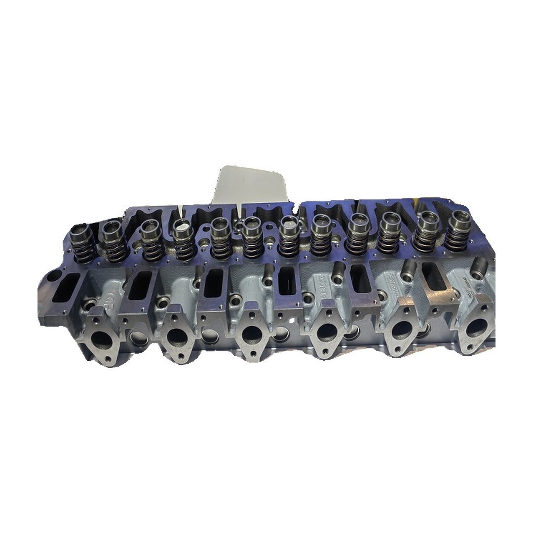 D6E 缸盖 适用于 沃尔沃 Accessories 工程机械 配件